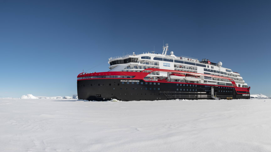 ​Hurtigruten temporarily suspends operations