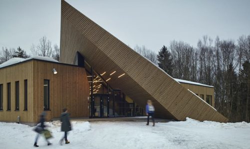 Drøbak Montessori ungdomsskole får heder i verdiprosjekt